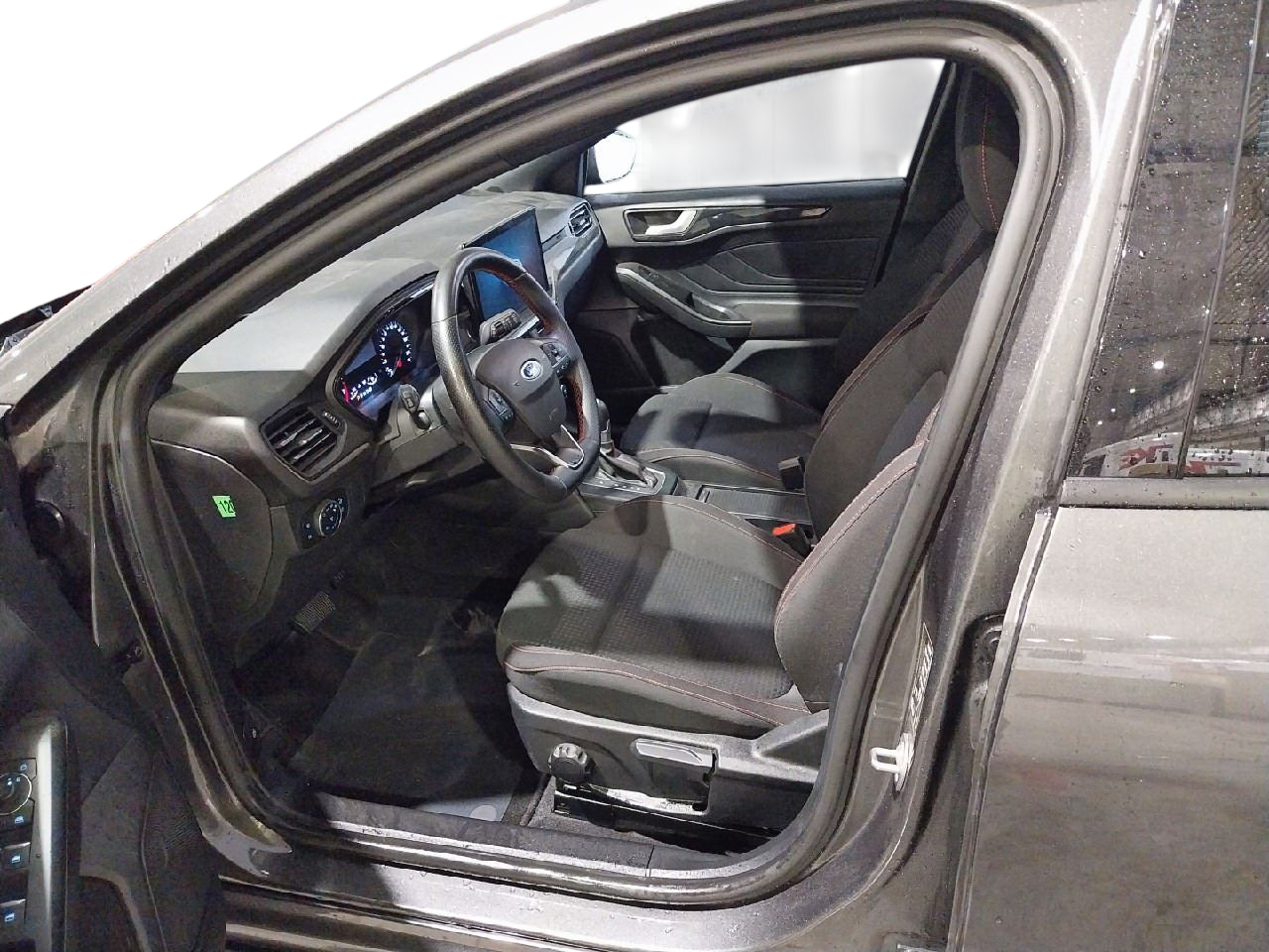 Imagen 7 de Ford Focus Híbrido 155 CV por 13.590 €