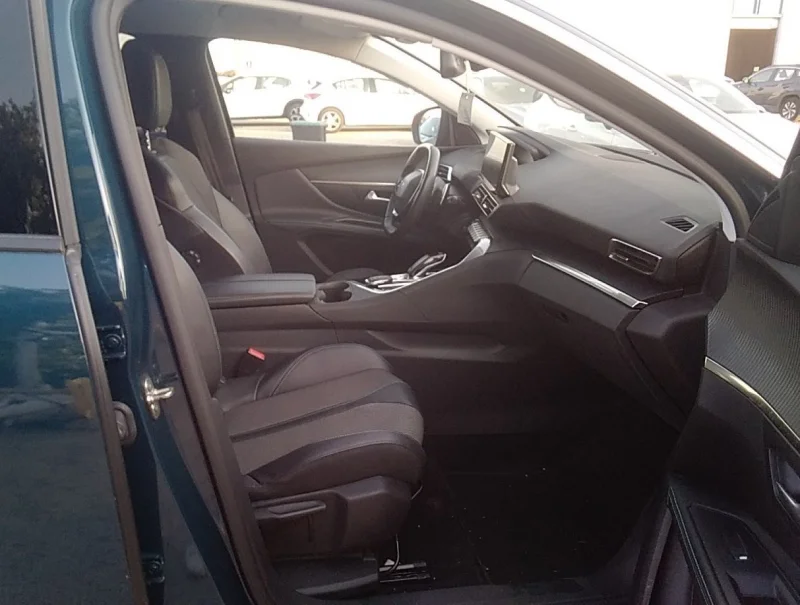 Imagen de Peugeot 5008