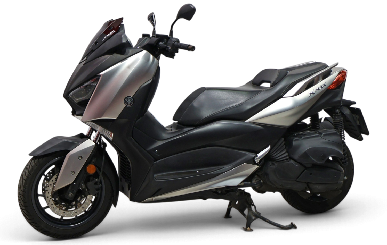 Imagen 4 de Yamaha XMAX 400 Gasolina 34 CV por 3.490 €
