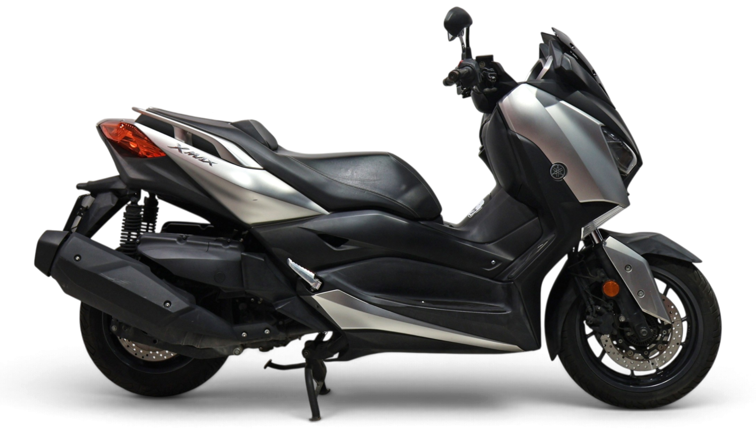 Imagen 7 de Yamaha XMAX 400 Gasolina 34 CV por 3.490 €