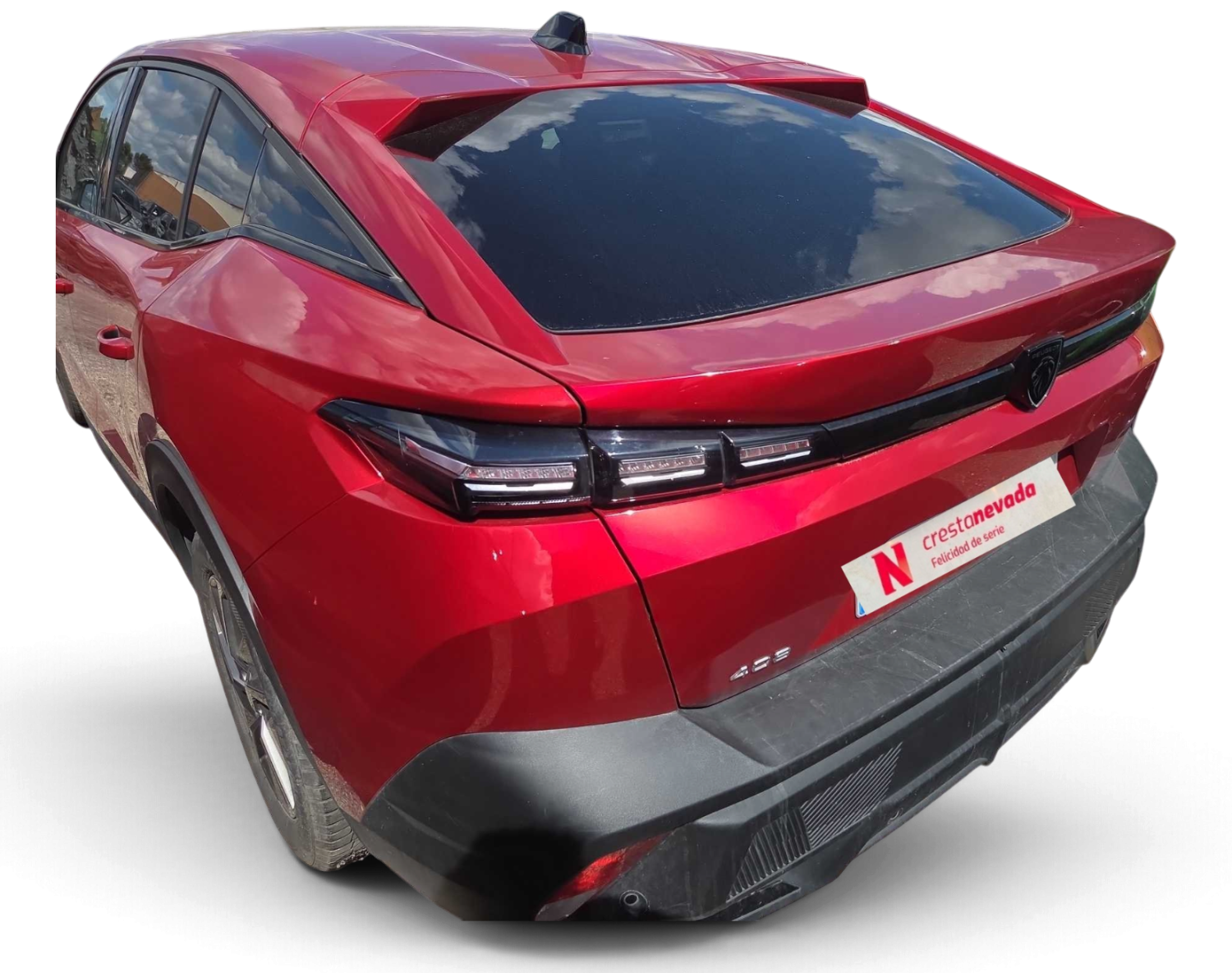 Imagen 2 de Peugeot 408 Híbrido 136 CV por 21.990 €