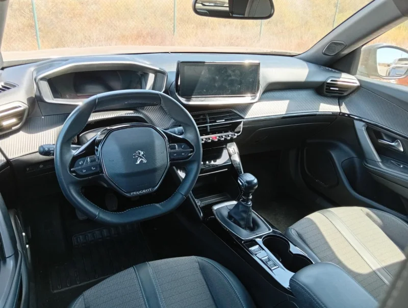 Imagen de Peugeot 2008