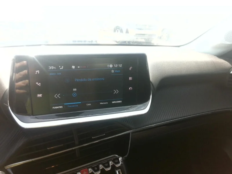 Imagen de Peugeot 208