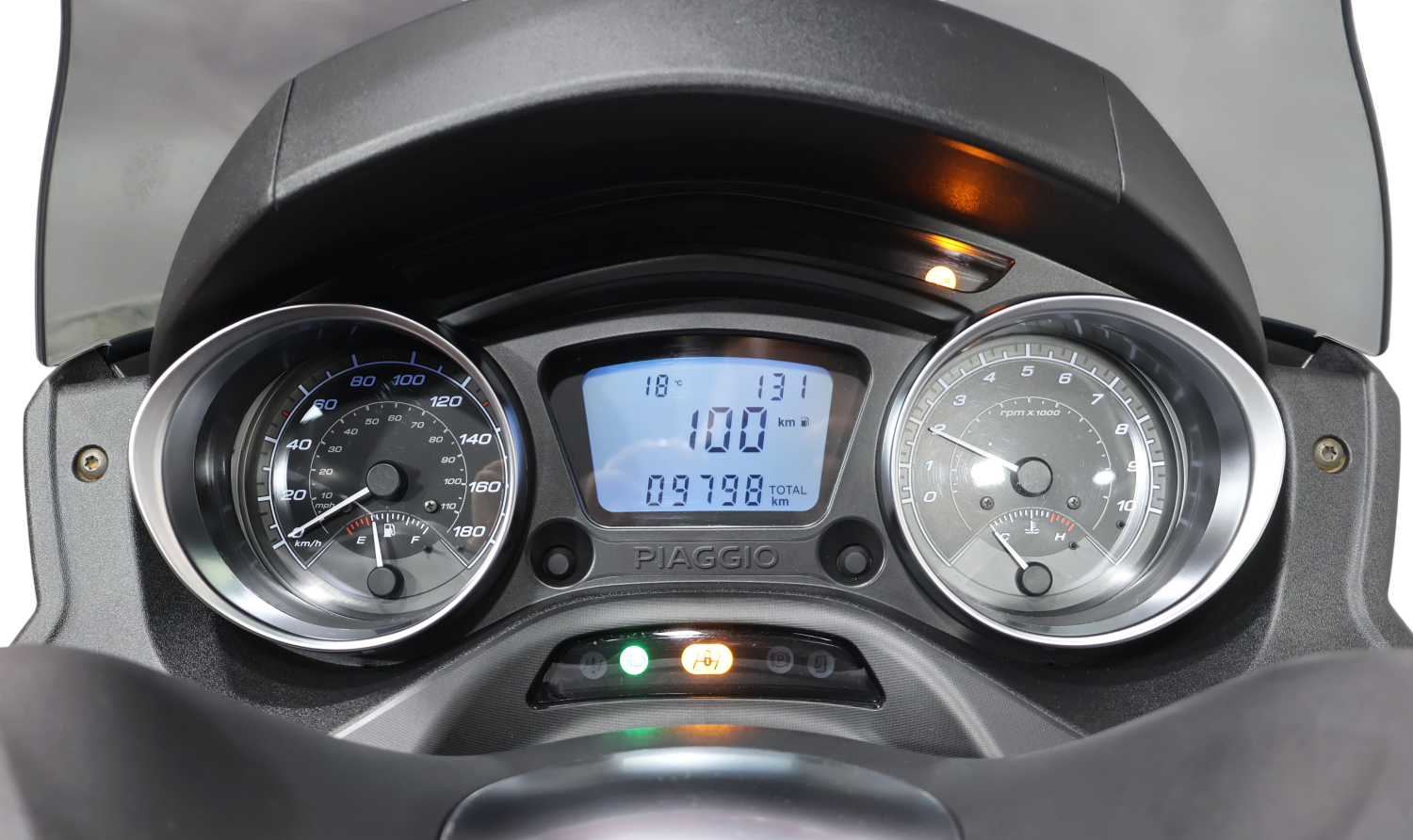 Imagen 2 de Piaggio MP3 300 HPE Gasolina 26 CV por 6.190 €
