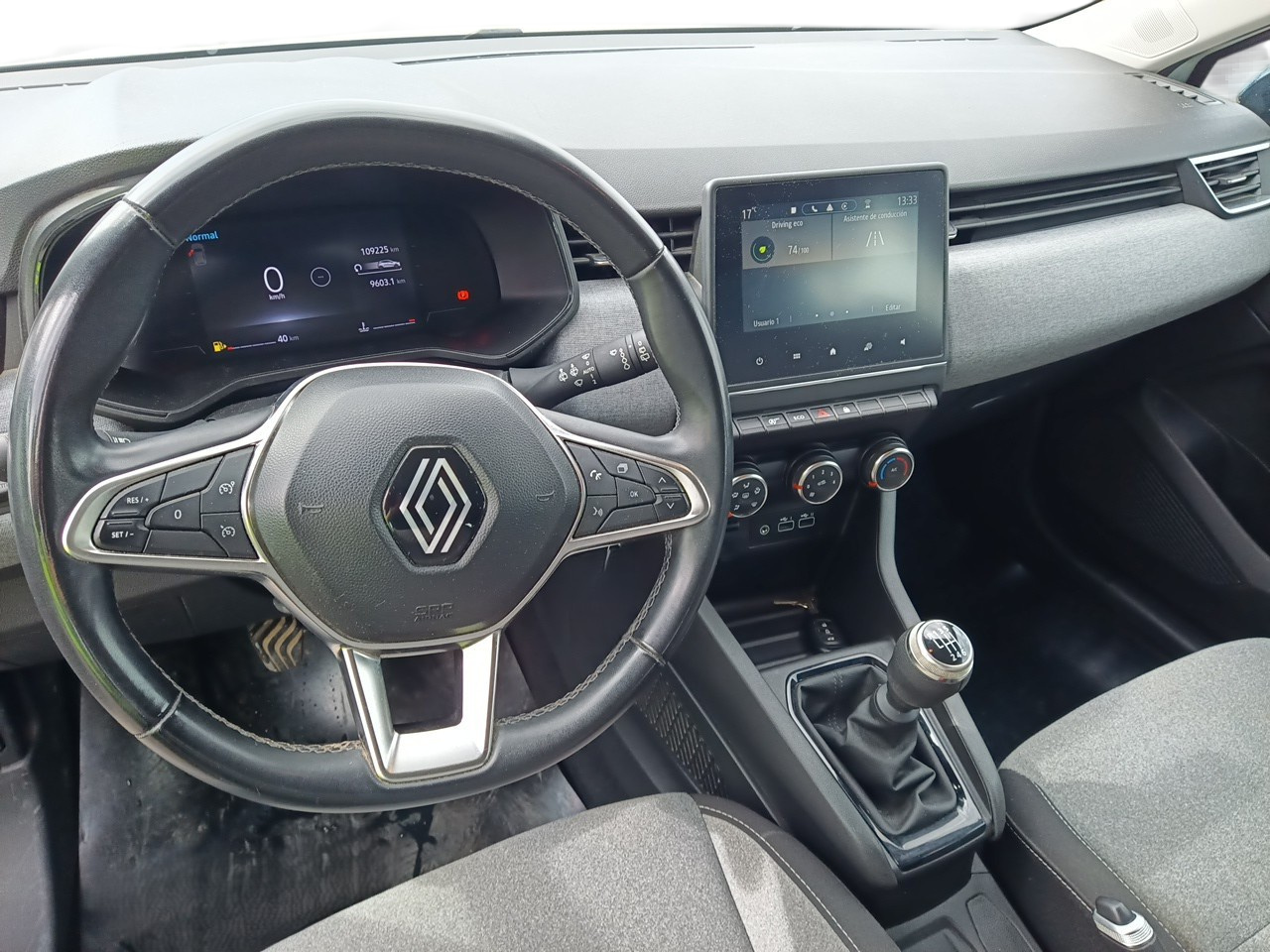 Imagen 7 de Renault Clio Diesel 100 CV por 13.190 €