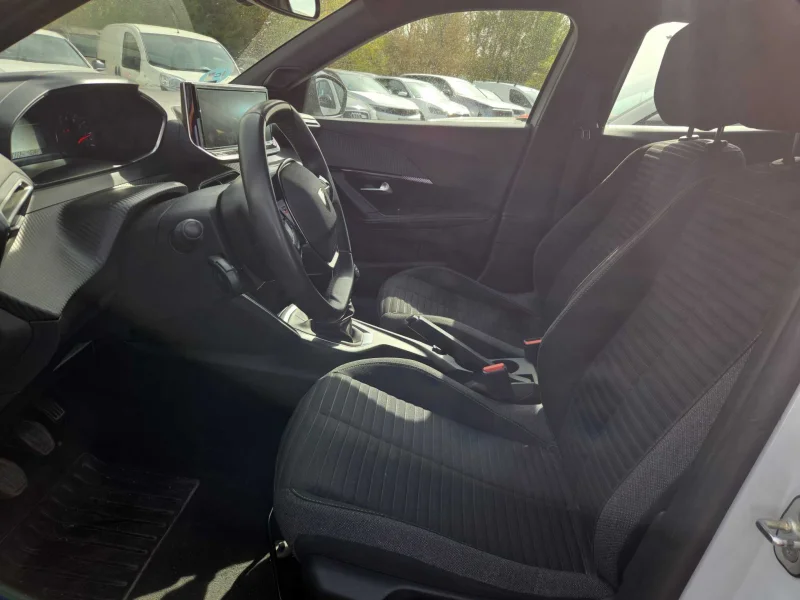 Imagen de Peugeot 2008