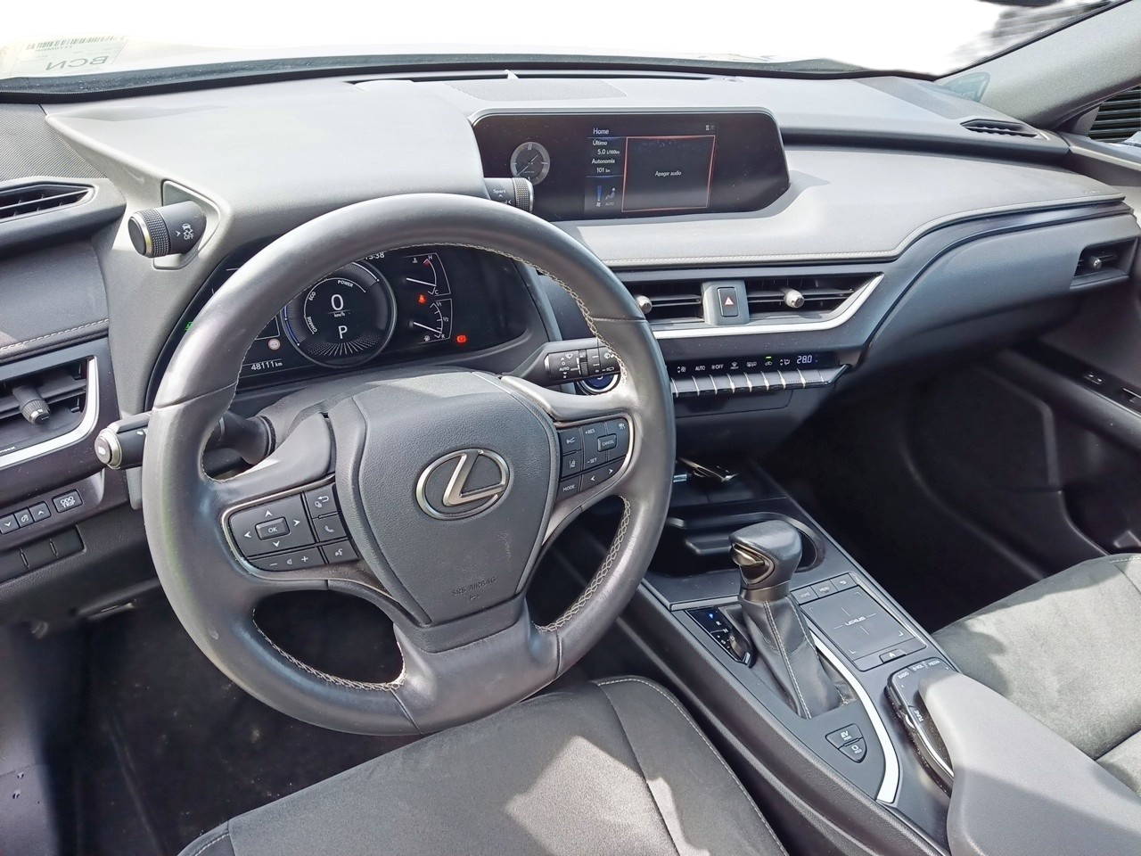 Imagen 7 de Lexus UX Híbrido 184 CV por 25.490 €