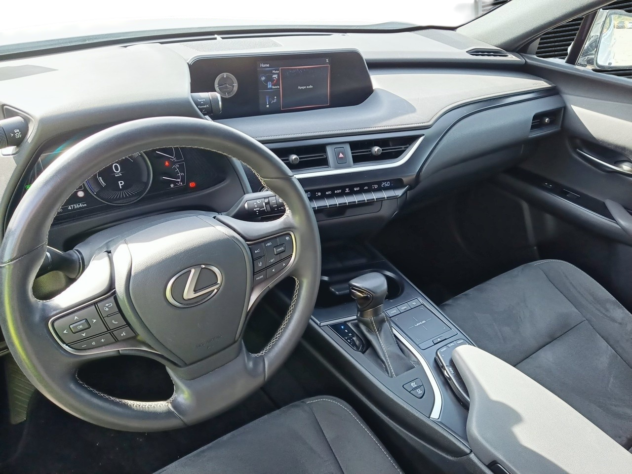 Imagen 7 de Lexus UX Híbrido 184 CV por 25.490 €