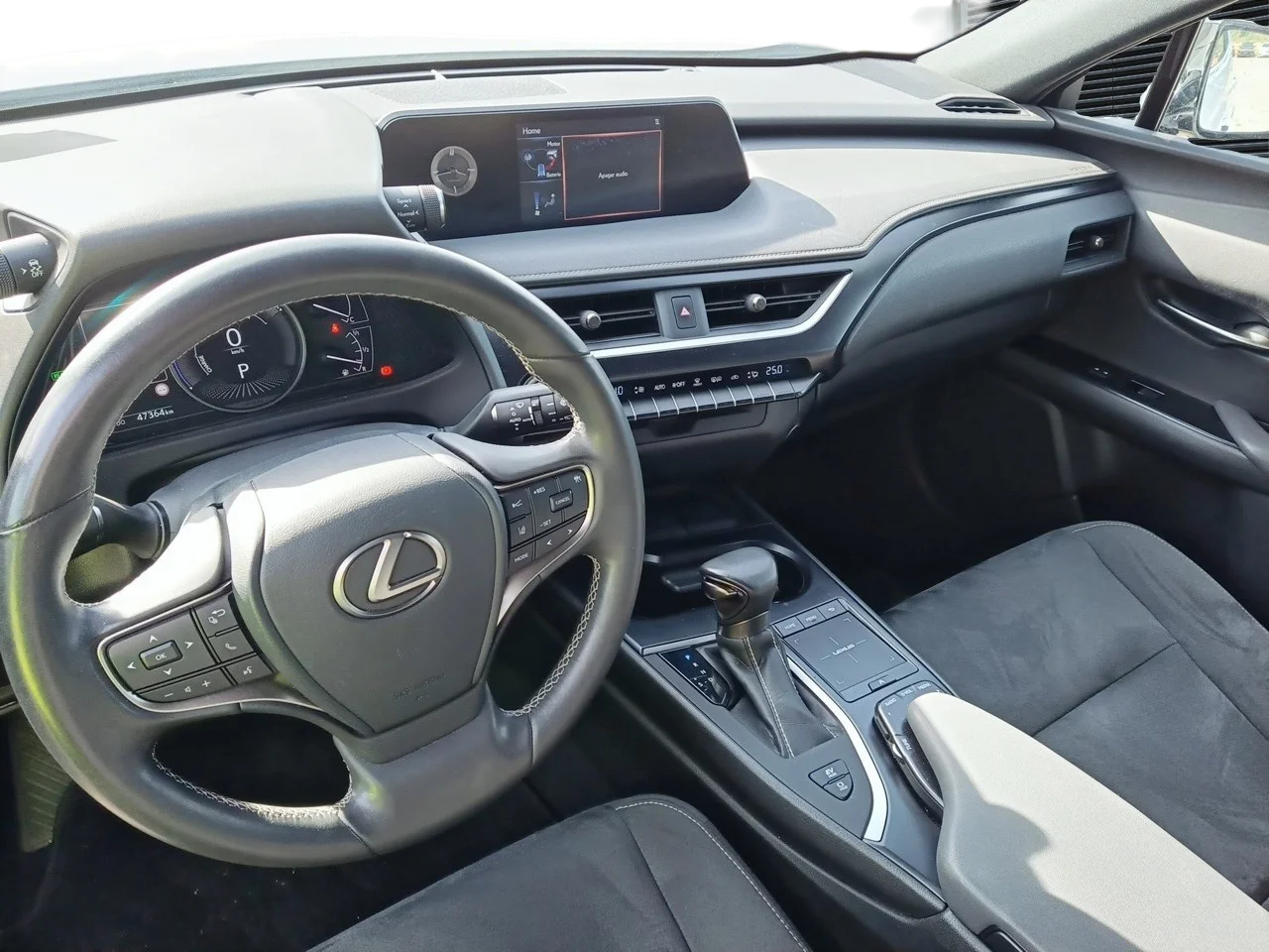 Imagen de Lexus UX