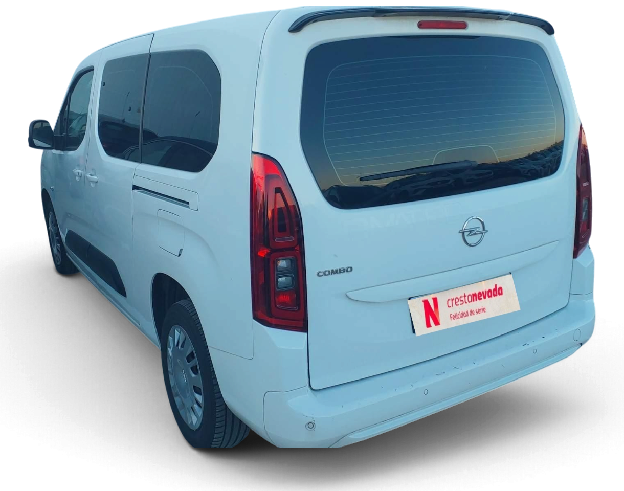 Imagen 3 de Opel Combo Life Diesel 102 CV por 14.790 €