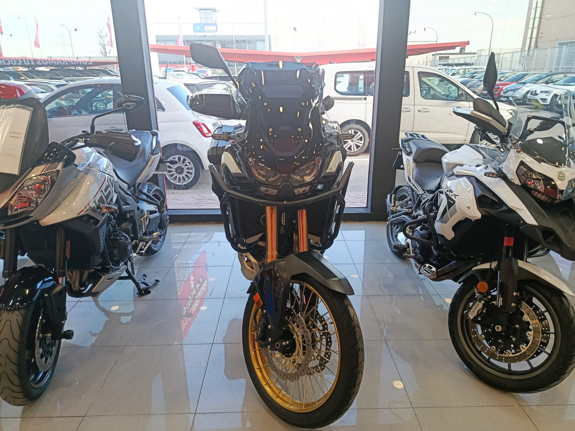 Honda AFRICA TWIN ADVENTURE SPORT Gasolina 102 CV por 13.490 €