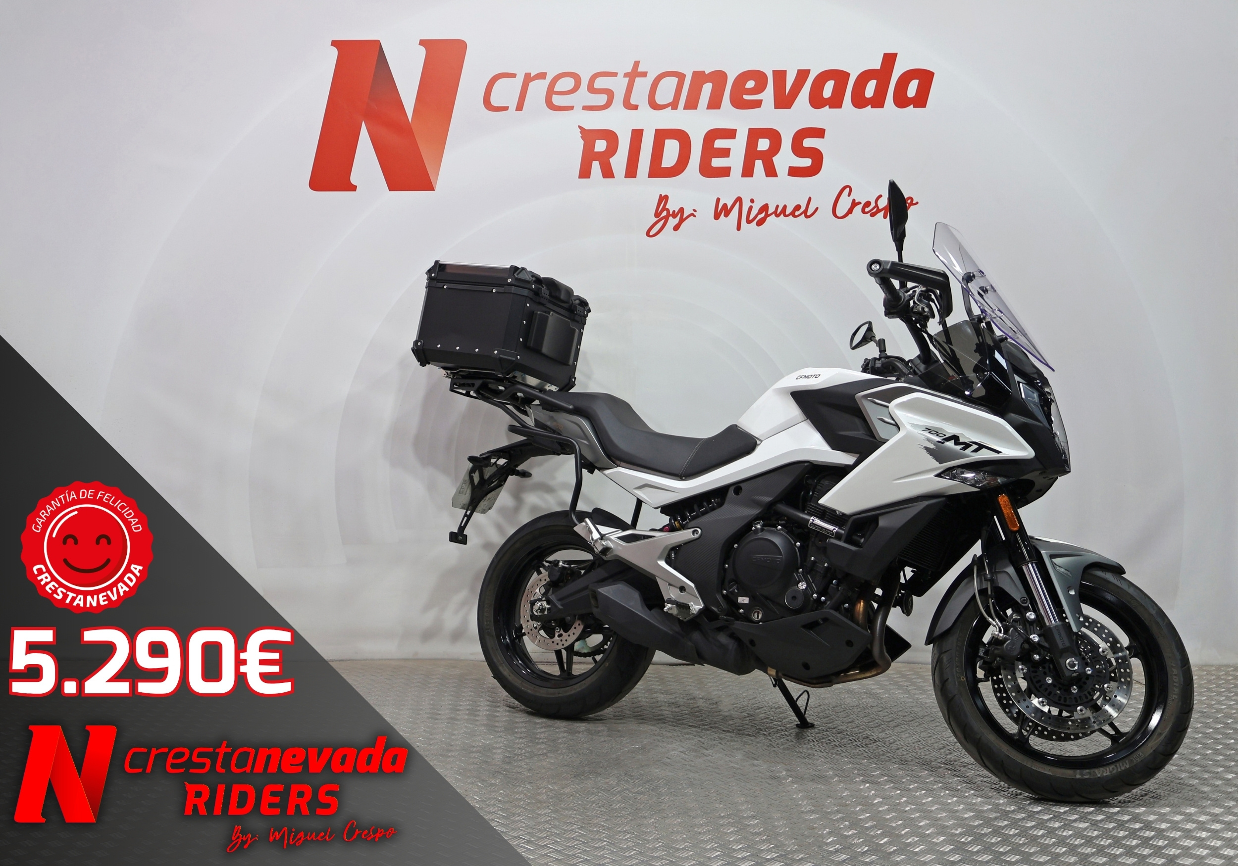 CFMOTO 700 MT Gasolina 67 CV
