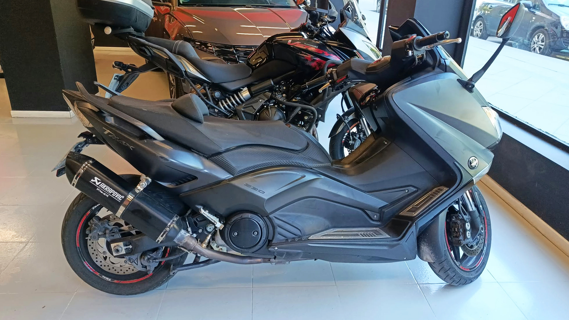 Yamaha TMAX 530 Gasolina 46 CV por 6.990 €